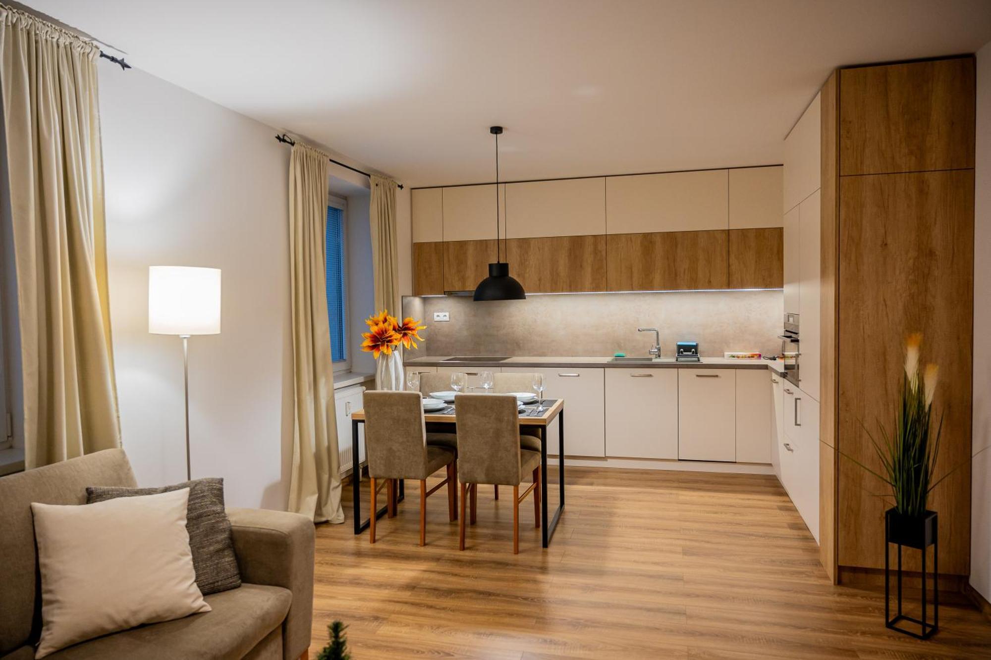 Old Town City Center Apartment 1 - Private Parking Included Košice Exterior foto